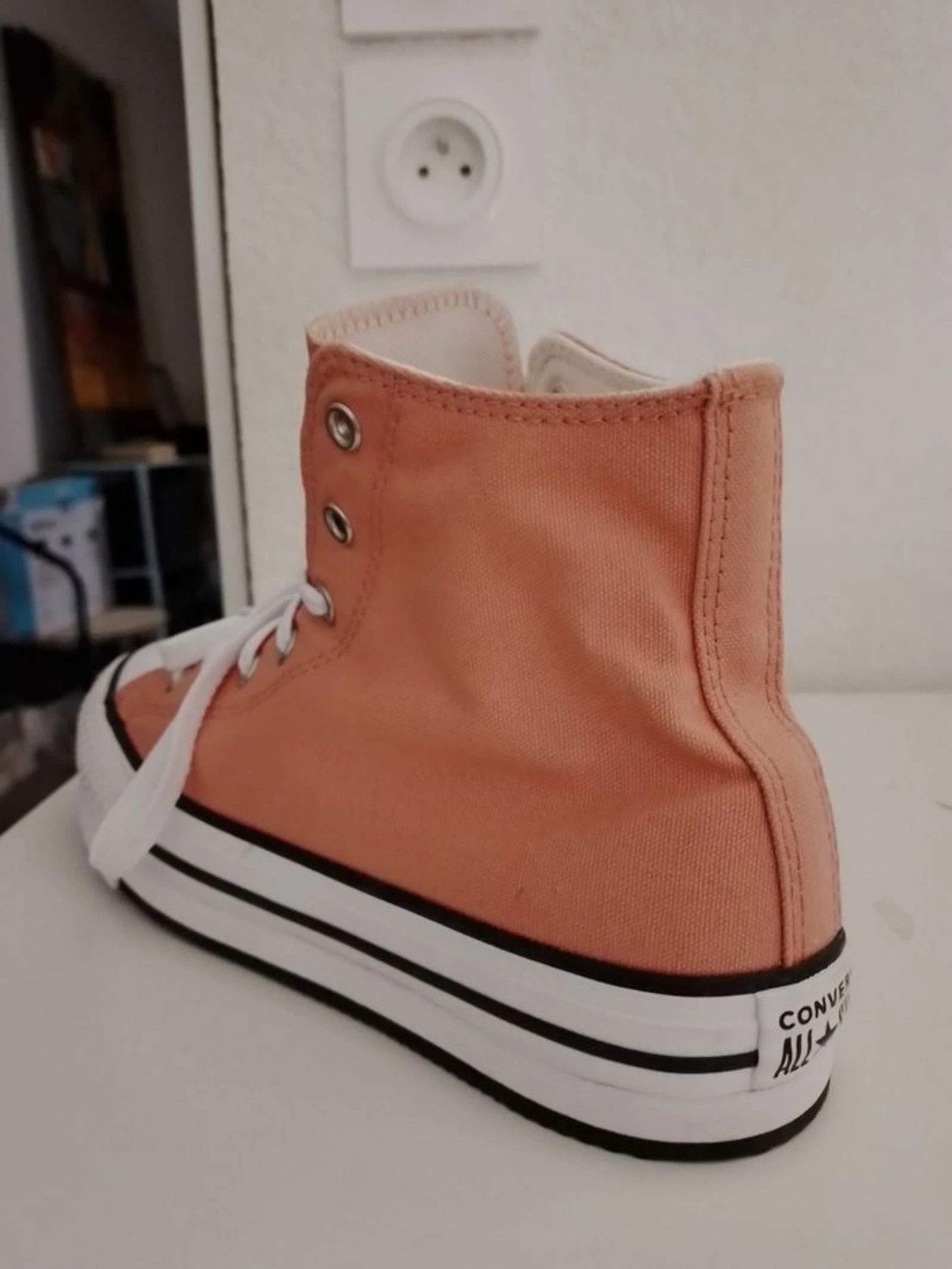 Converse  – photo 5